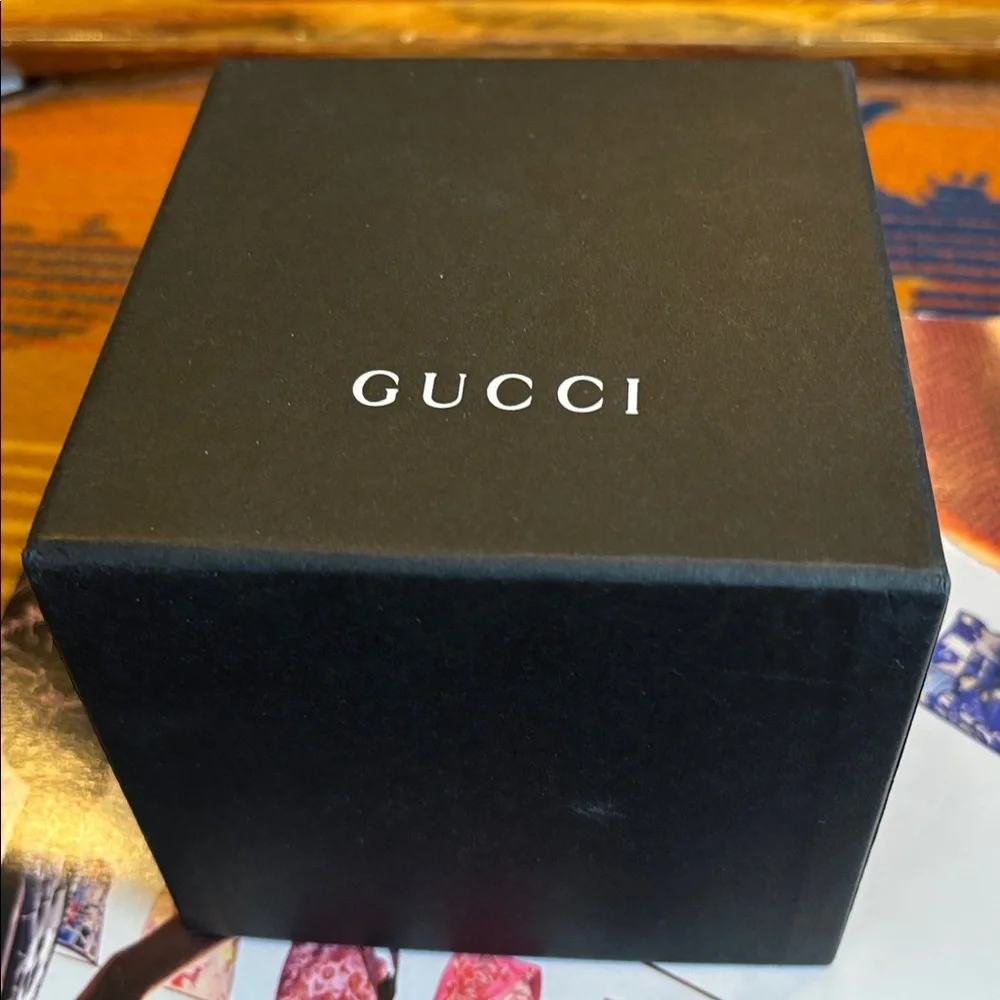 Gucci’s  Black Diamond Watch - Picture 8 of 8
